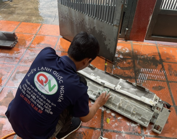 Vệ sinh máy lạnh chuyên sâu 