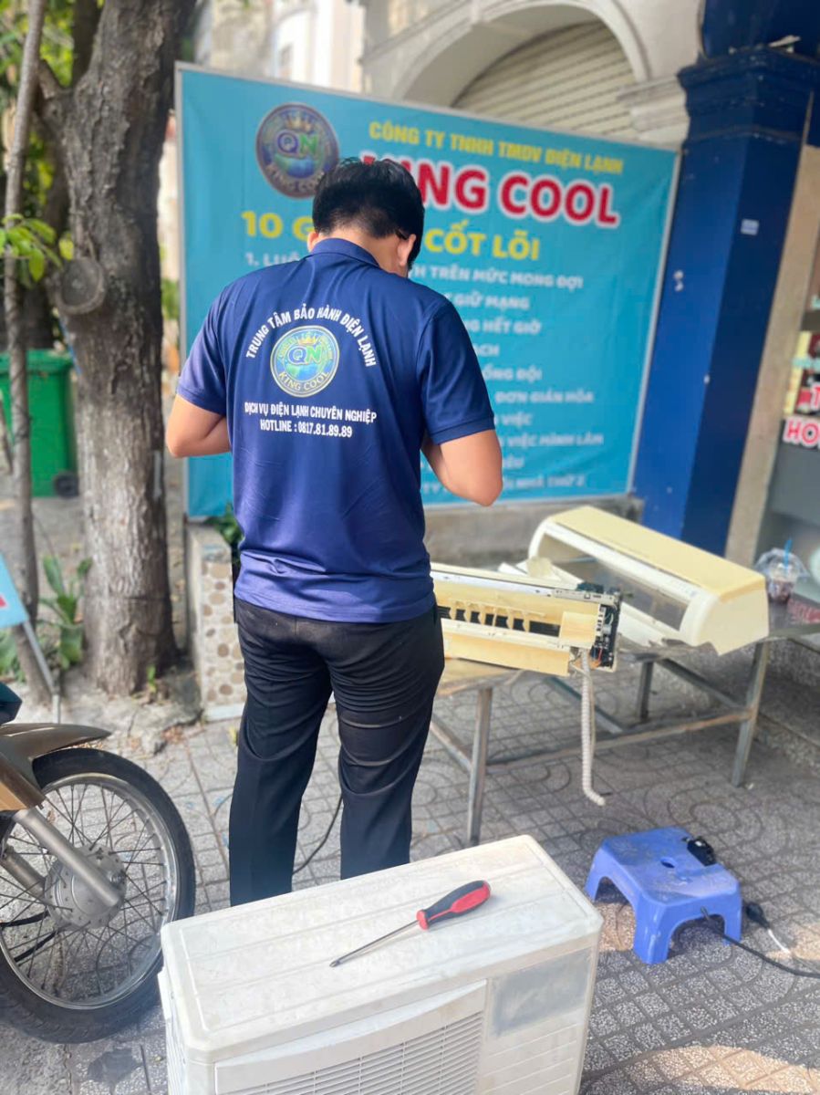 Quy trình tháo lắp máy lạnh chuẩn kỹ thuật