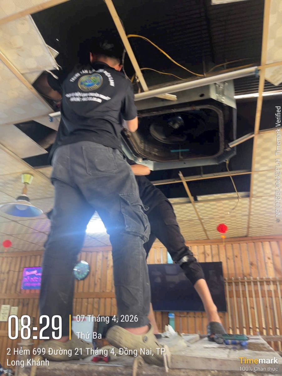 Địa chỉ vệ sinh máy lạnh uy tín tại đường Võ Văn Vân