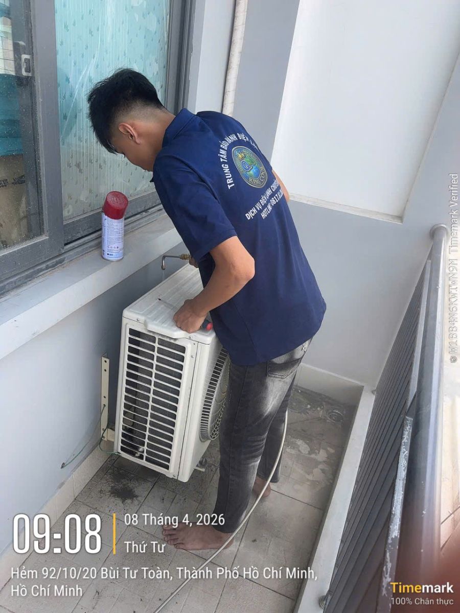 Cục nóng máy lạnh kêu to do đâu